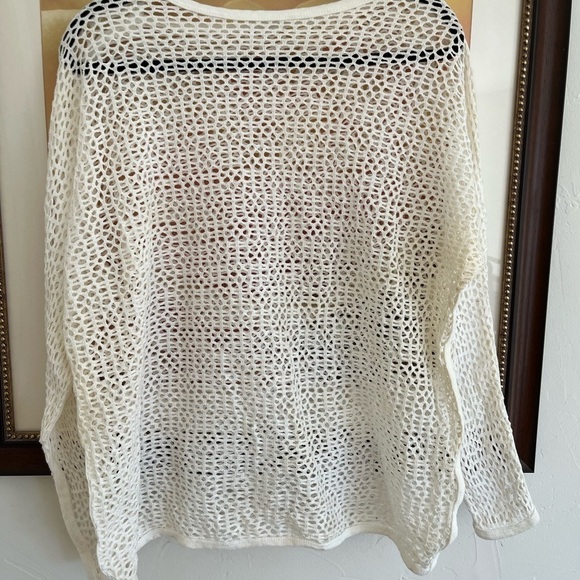 Sweaters - Crocheted White Top